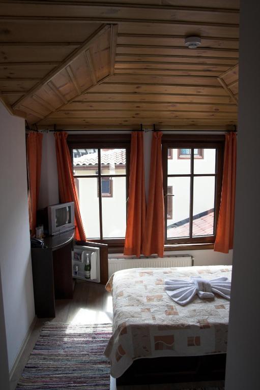 Hotel Old Times Асеновград Номер фото